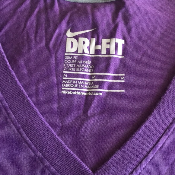 Nike purple dri-fit shirt - Picture 2 of 3